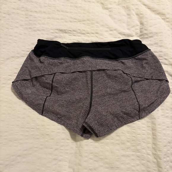 Lululemon Speed Up Shorts - Picture 1 of 3